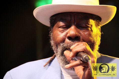 U. Roy (Jam) 16. Reggae Jam Festival - Bersenbrueck 01. August 2010 (10).JPG